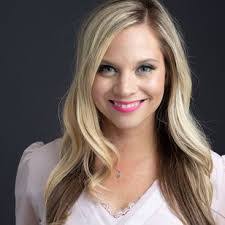 Kristi Burke's Instagram, Twitter & Facebook