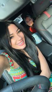 Si pudieras definir nuestra relación en una palabra o frase, cuál sería.  Voy a leerles con atención. 🤩✌