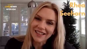 Watch Rhea Seehorn + Patrick Fabian answer SPEED ROUND Qs