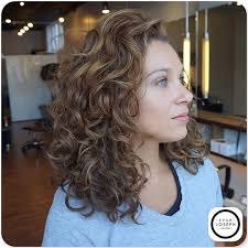 To tame longer wavy hair that tends to be a bit unruly, morgan suggests tying it up loosely overnight. 6 Tricks To Try When Your Wavy Hair Is Flat Naturallycurly Com