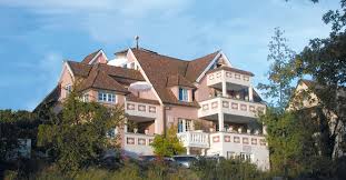 01514 048 46 93 wäre ich sehr dankbar. Ferienwohnungen In Meersburg Am Bodensee Schloesschen Im Weinberg