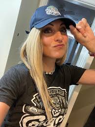 Is this group still active? I'm looking to get back into some beach  volleyball. Any games going on?