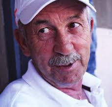 his spring marks the twentieth year that Professor Robert Heller has  brought his advanced photojournalism students from UT to