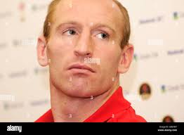 Gareth thomas welsh rugby hi-res stock photography and images