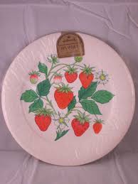 Strawberry Paper Plates Vintage Hallmark 9 Inch Package Of Etsy Strawberry Shortcake Party Paper Plates Party Cakes