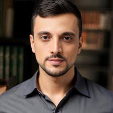 Enhance Workplace Communication by Developing Empathy