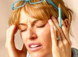 Benjolan fibroadenoma tidak terasa sakit, dan jika ditekan akan bergeser. Ada Benjolan Kecil Di Belakang Kepala Saya Apakah Penyakit Berbahaya Republika Online