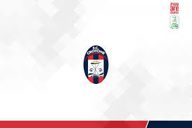 Crotone played against como in 2 matches this season. Richieste Accrediti Stampa Per Crotone Como F C Crotone