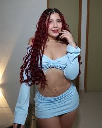 Buy Isabela Ramirez a Coffee