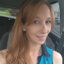 301 E High Street, Mt Pleasant, Michigan c.1906. 3,000 square feet. 7  bedrooms, 2.5 baths