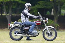 エストレヤ 足つき