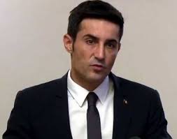 Europarlamentarul psd claudiu manda a reacţionat pe pagina sa de facebook la anunţul dna că a fost trimis în judecată şi spune că este suprins de decizie. Claudiu Manda Varsta Inaltime Copii Avere Familie Ultimele Stiri Si Informatii Stirile Kanal D