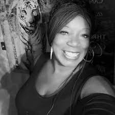 Trina Hinton's Instagram, Twitter & Facebook