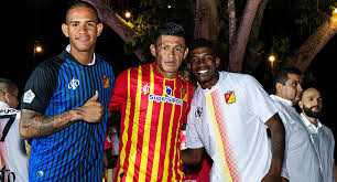 Juega como delantero en el club deportivo guadalajara de la primera división de méxico. Camisetas Oto De Deportivo Pereira 2020 Todo Sobre Camisetas