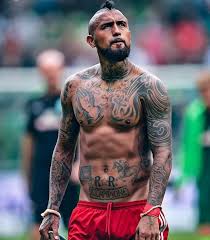 ¿crees que arturo vidal ganara la champions con el barcelona? Guess Player By Tattoo Episode 27 Who Is He All Football