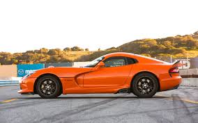 2014 Srt Viper Ta First Test Motor Trend Dodge Viper Srt Dream Cars