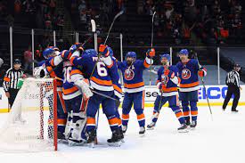 376 likes · 1 talking about this. New York Islanders Advance To Second Round After Finishing Pittsburgh Penguins In Game 6 Lighthouse Hockey