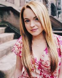 Lohan has performed on the soundtracks to the movies freaky friday (2003), confessions of a teenage drama queen (2004), mean girls. Lindsay Lohan Brasil On Twitter Lindsay Lohan In New York 2003