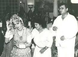 Choreographer Saroj Khan S Film Journey Through These Rare Photos Photogallery Saroj khan was born on november 22, 1948 in mumbai, india as nirmala sadhu khan. film journey through these rare photos