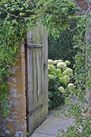 Simples Jardins Portas De Jardim Entrada Do Jardim Jardins De Casa De Campo