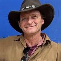 Kristen Randall's Instagram, Twitter & Facebook