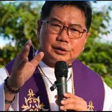 sino nakakilala nito?pari pala siya? comment down below🤣 ano sa tingin  niyo? #cttocredittotherightfulowner #MarcosResign #StopCorruption  #PoliticalNews #politics #truecrime #truth #PlsLikeFollowandShare