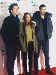 La bête curieuseest un joli mélange de maîtrise et de délicatesse. L 039 Equipe De Quot La Bete Curieuse Quot Laurent Perreau Realisateur Laura Smet Et Samir Guesmi Au Festival De Luchon Premiere Scoopnest