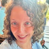 Donna Quesenberry's Instagram, Twitter & Facebook