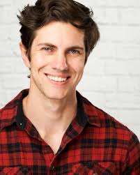 Kyle Maddox's Instagram, Twitter & Facebook