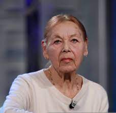 Before the shoah, edith bruck lived in tiszakarád in rural northeastern hungary. Edith Bruck