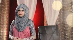 Aqsa was very young when she came on a small screen and radio pakistan with her versatile personality. D10alvkku23nlm