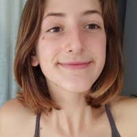 10+ perfiles de «Abril Serrano»