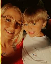 Rhonda Neda Lynn Caplinger (@rhondalynn218) • Instagram photos and videos