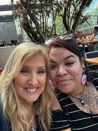 Lynn Tyler's Instagram, Twitter & Facebook