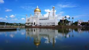 We recommend booking sultan omar ali saifuddin mosque tours ahead of time to secure your spot. Masjid Sultan Omar Ali Saifuddin Mosque In Bandar Seri Begawan Brunei Video By C Afaizal Stock Footage 35816957