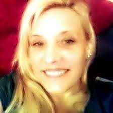 Julie Eberhardt's Instagram, Twitter & Facebook