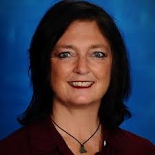 Lena Cooley's Instagram, Twitter & Facebook