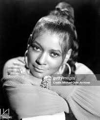 56 photos et images haute résolution de Mickey & Sylvia