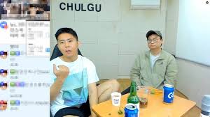 철구, 외질혜 불륜 의혹 제기…폭행 인정. O4meoeaxpipknm