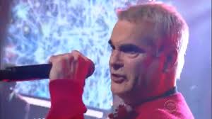just another great version of a Xmas classic with A Very Rollins Christmas  featuring Henry Rollins & Stephen Clobert #henryrollins #stephencolbert  #carolofthebells #thelateshowwithstephencolbert