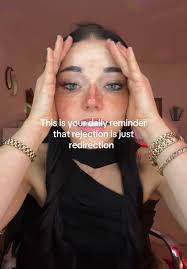 I guess one could say I’m her #fyp #thecandidly #hardwork #jobhunt #jobs  #employment #jobadvice #resumetips #resumehelp #jobsinLA #unemployment  #workinghard #postgradlife #postgraddiaries #losangeles ...