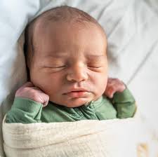 Welcome to the world Everett James🤍 our hearts are overflowing with Joy🫶