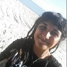 Angie Mason's Instagram, Twitter & Facebook