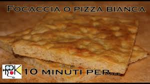 Maybe you would like to learn more about one of these? 10 Minuti Per Preparare Focaccia O Pizza Bianca Ricette Bimby Hd Youtube