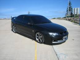 The v8 5.7litre gen3 chevrolet engine was revised to produce 260kw this model was available in 4 speed auto or 6 speed manual. Hsv Clubsport Vy Photos Reviews News Specs Buy Car