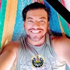 14 AÑOS Y DEBUTÓ EN PRIMERA 😳🇸🇻 La portera del Inter FA, Jennifer  Alvarado, tuvo su debut soñado en la primera división femenina tras ser  titular con su equipo en la victoria