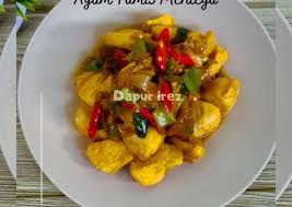 Setelah tumisan matang, masukkan ke dalam beras bersama dengan daun salam, cabar rawit, cabai merah, sereh, garam dan lada secukupnya. Resep Ayam Tumis Mentega Yang Lezat Sekali Sweetbuyouts