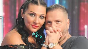 Bangó margit lánya kitálalt a családi botrányról: Bango Margit Lanyai