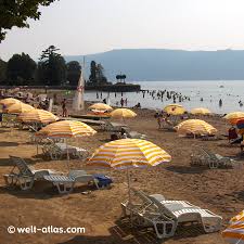 Bilder von lago maggiore (langensee): Foto Strand In Cerro Lago Maggiore Welt Atlas De