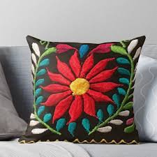 Spanish Flowers Throw Pillow In 2020 Flower Throw Pillows Cushion Embroidery Diy Throw Pillows